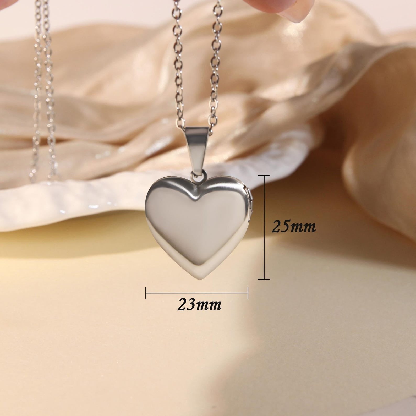 Laser Engraved Heart Locket – DIY Photo Necklace on Mother's Day