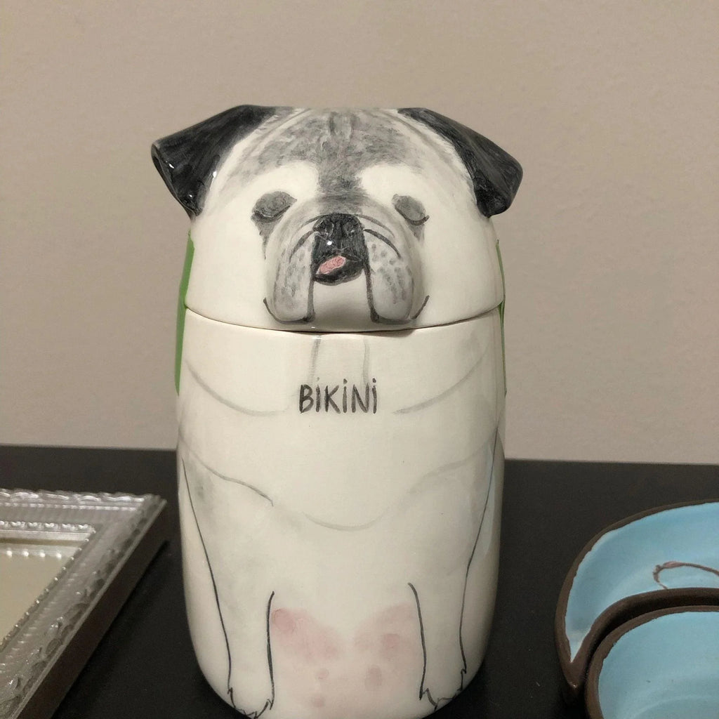 Custom Ceramic Dog Urn for Ashes – Personalized Pet Memorial